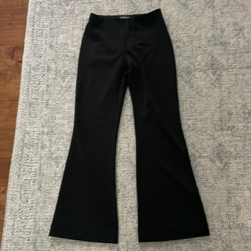 Maurice’s black stretch waist car short flare pant